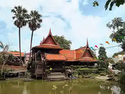 Ayutthaya and the Ayothaya floating market