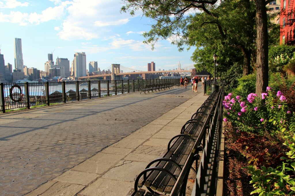 Brooklyn Heights Promenade mtt