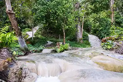 Bua Thong waterfalls sticky waterfalls mtt 2