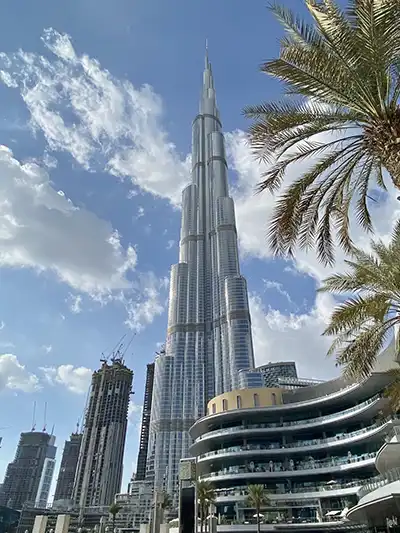 Dubai travel guide Burj Khalifa