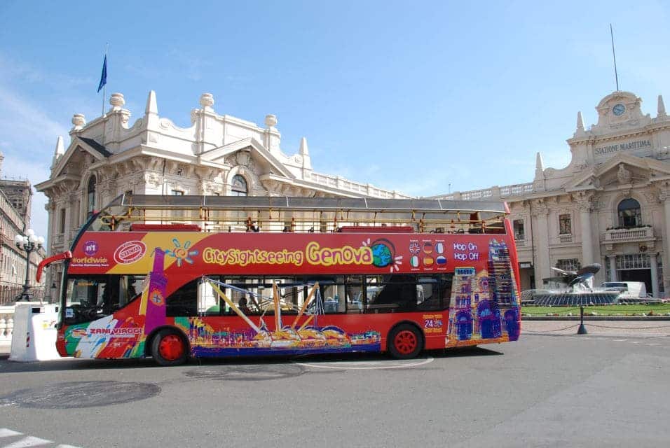 Croisière autour du monde - Guide complet Escale croisière à Gênes bus touristique mtt 1