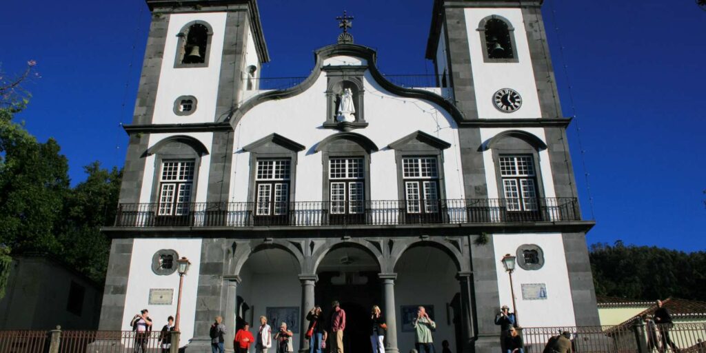 funchal GUIDE TRAVEL CHURCH