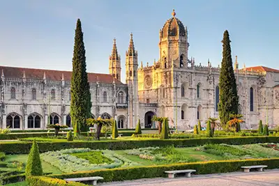 Lisbon travel guide Jerónimos Monastery to lisbon 1
