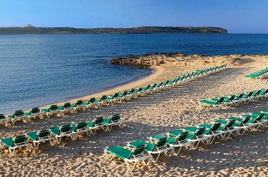 Malta travel guide beach