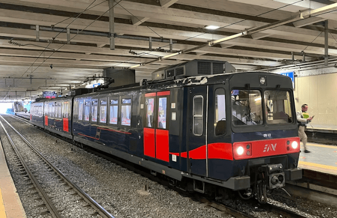 Naples to Pompeii transfer by train complete guide MTT