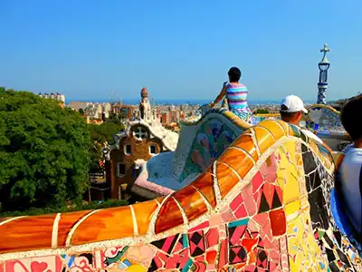 Barcelona travel guide Park Güell 