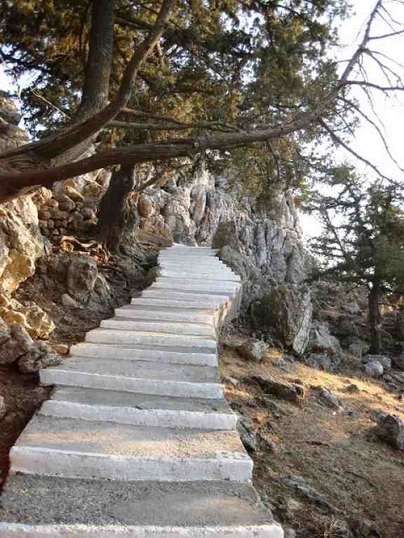 le monastère de Tsambika à Rhodes