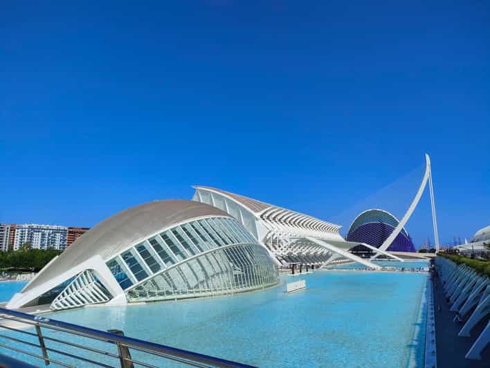 Scalo di crociera a Valencia città delle arti delle scienze