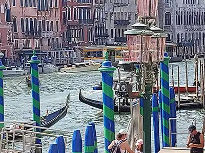 The Rialto bridge Venise