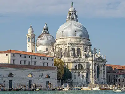 The basilica of Santa Maria della Salute Venise