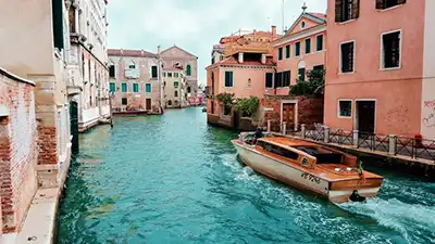 Venice airport transfer to city center The grand canal venise mtt