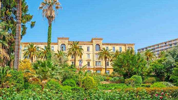 Ajaccio travel guide The old grand hotel continental 