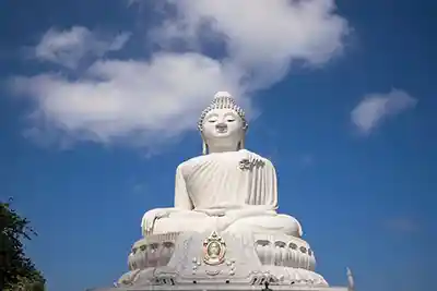 Croisière autour du monde - Guide complet Visiter Phuket - La statue du Grand Bouddha 1