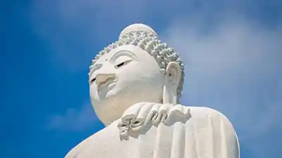 Visiter Phuket - La statue du Grand Bouddha 1