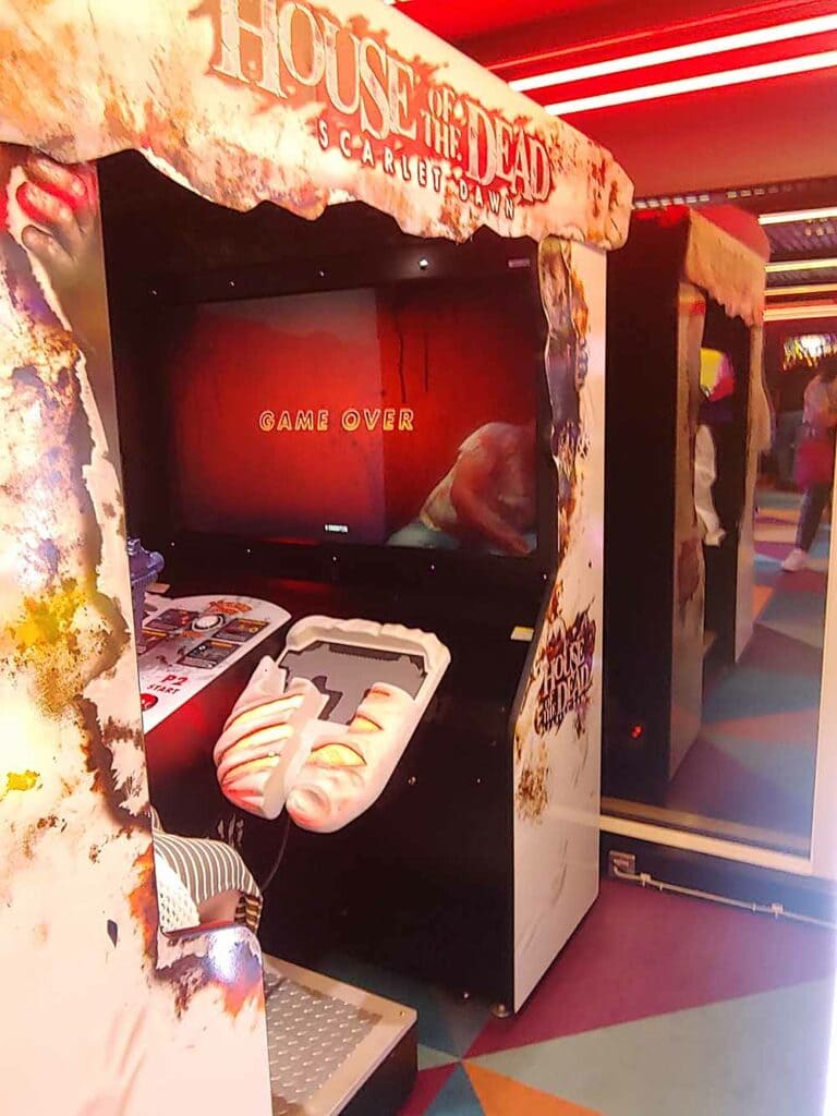 Costa Smeralda Arcade Room