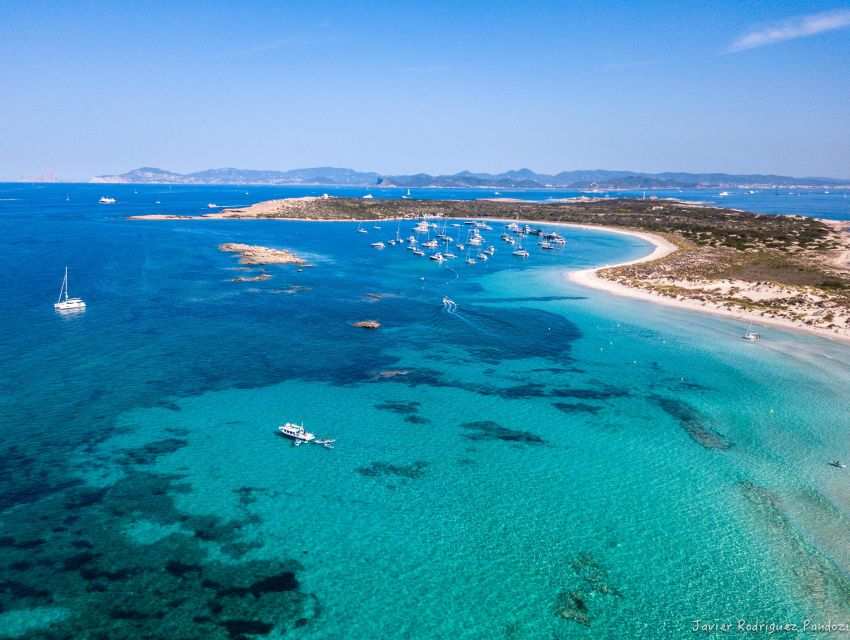 Ibiza travel guide beaches La Cala Vadella 1